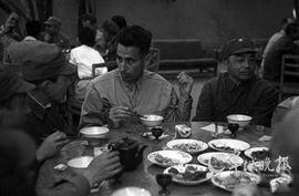 延安网红吃瓜事件真相视频,真相视频曝光背后的真相  第1张